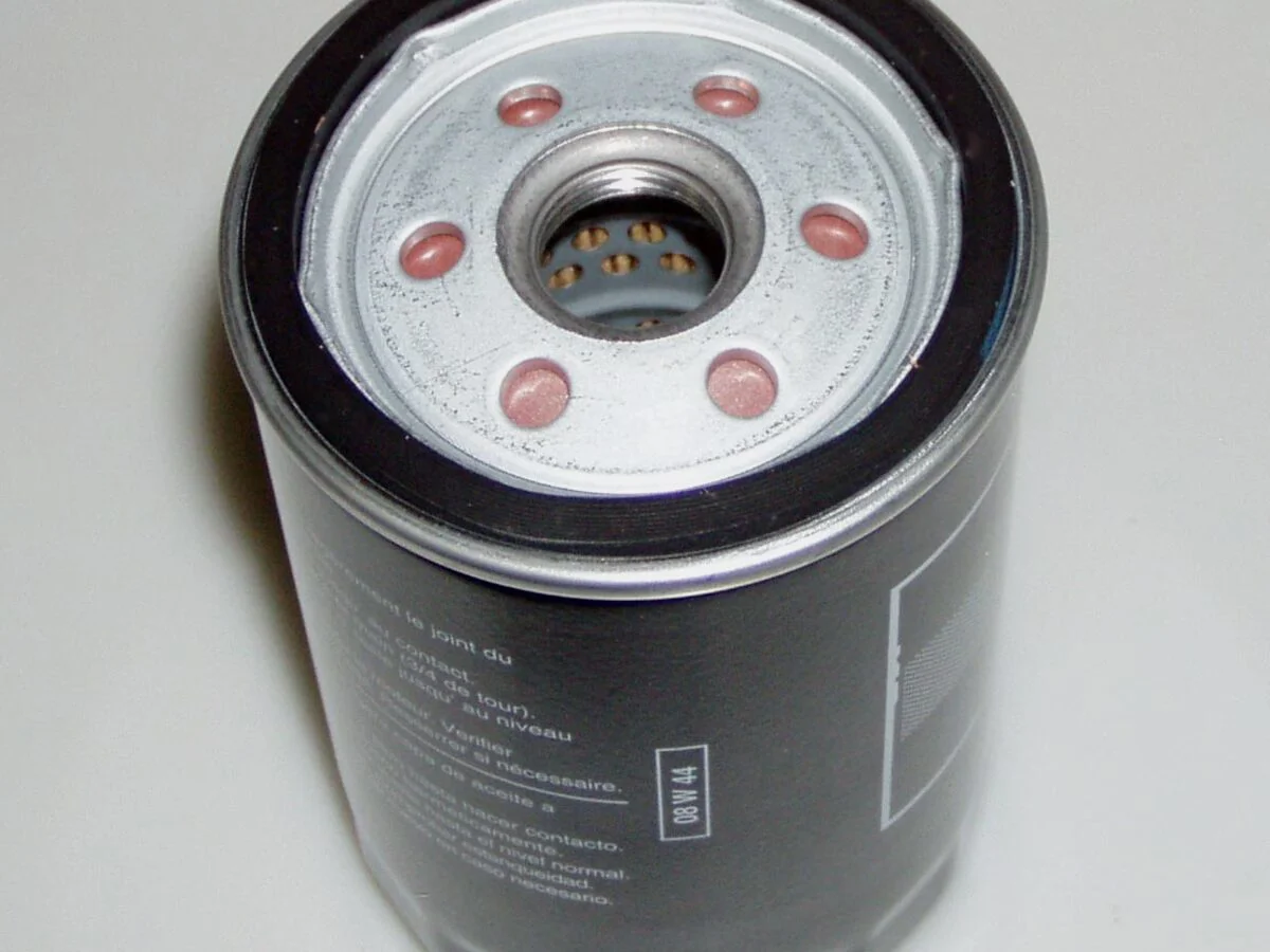 Donaldson Engine & Hydraulic Filtration Service Kits