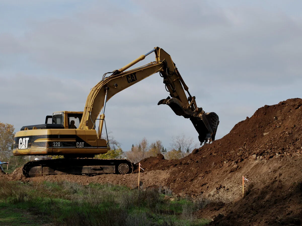 Caterpillar Caterpillar 320 Hydraulic Excavator